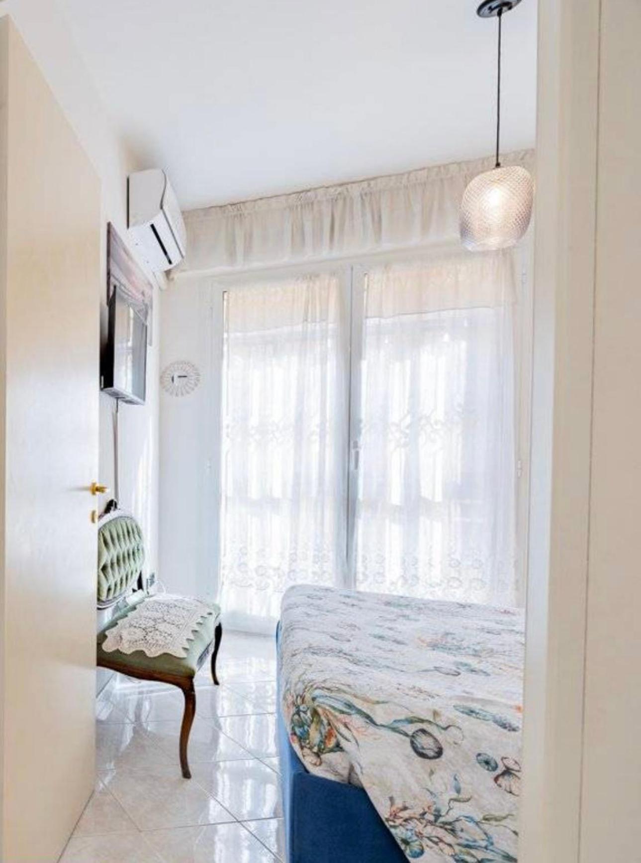 Casa Girasole Sanremo Centro Apartment ภายนอก รูปภาพ